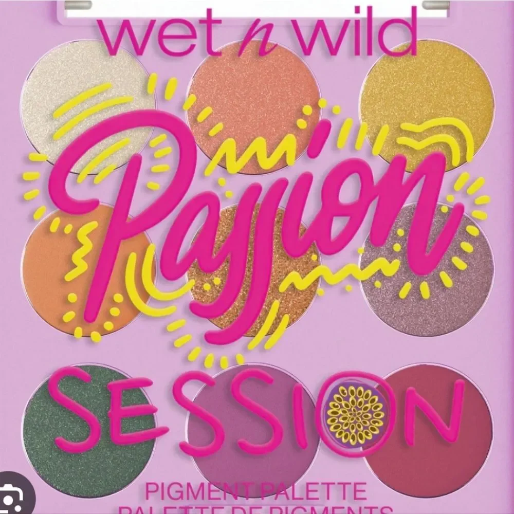 Wet-N-Wild‎ Passion Session Pigment Palette